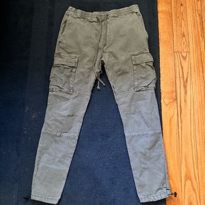 Men’s cargo pants